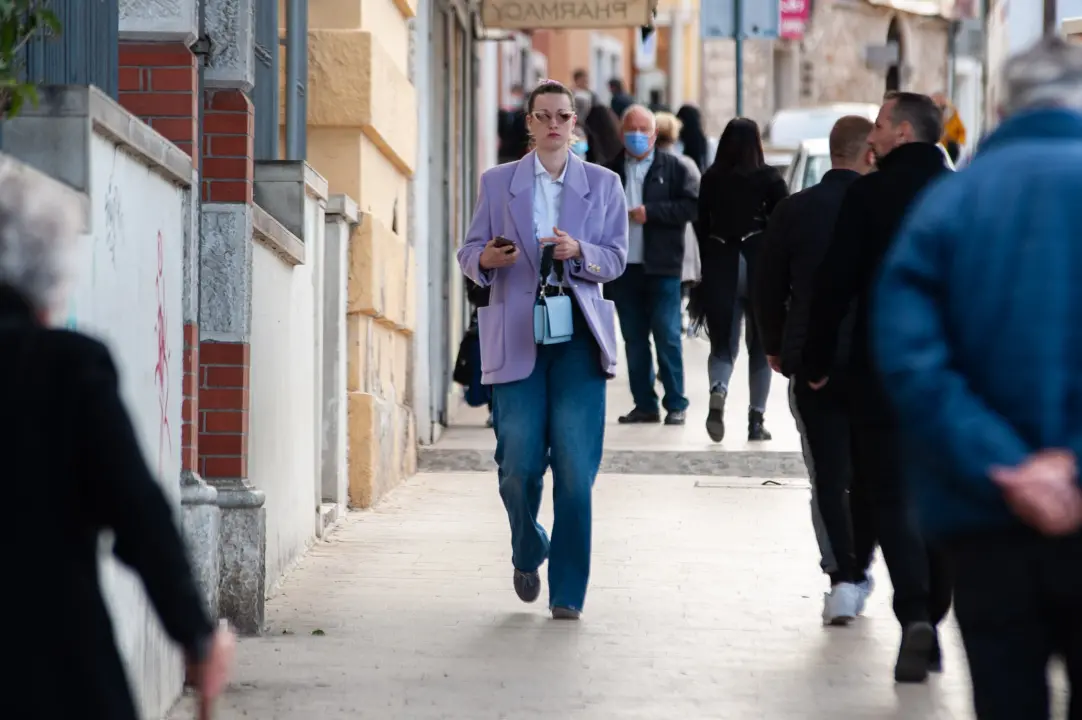 Ovotjedne kraljice šibenske špice ponudit će vam pregršt outfit ideja za travanjske dane