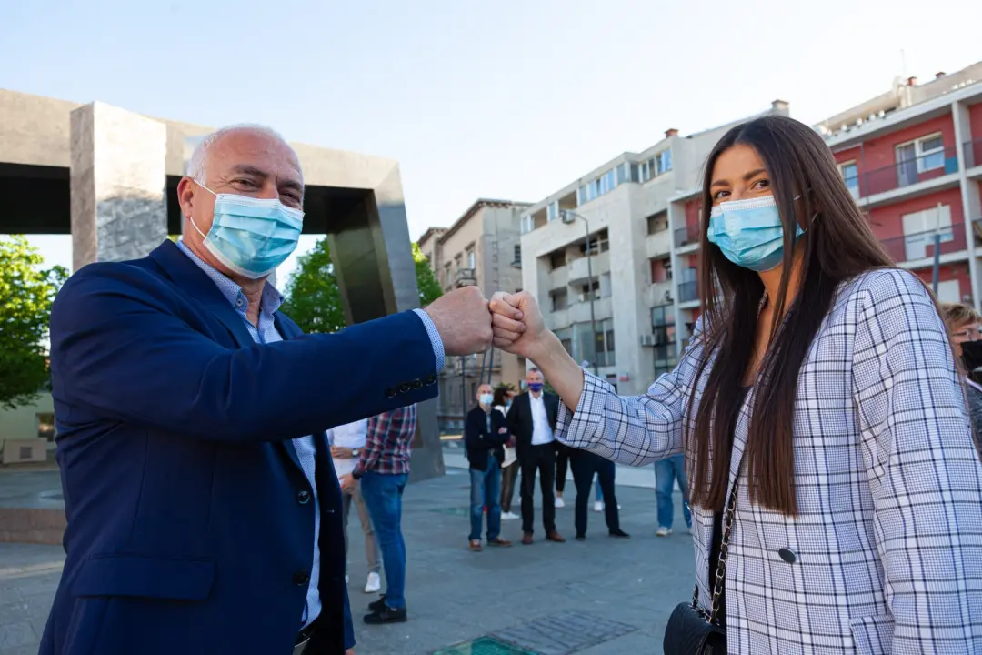 Vrh županijskog HDZ-a na druženju u Kninu: 'Idemo graditi budućnost'