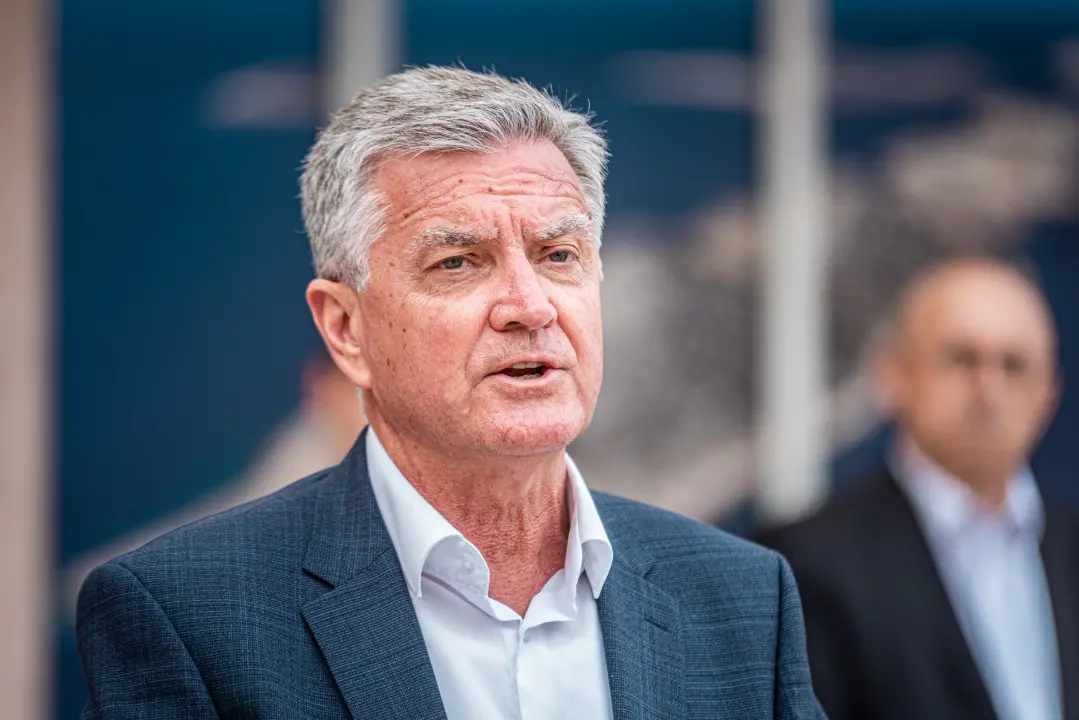Pauk: 'Petrina bi šurovao s crnim vragom samo da udovolji bolesnoj ambiciji. Jeliću neću dopustiti da kemija na ovom trgu'  