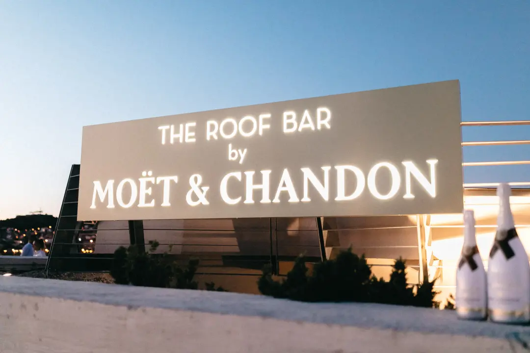 Otvorena je sezona evenata na Roof Baru: U posebnoj atmosferi možete uživati svaki vikend! 