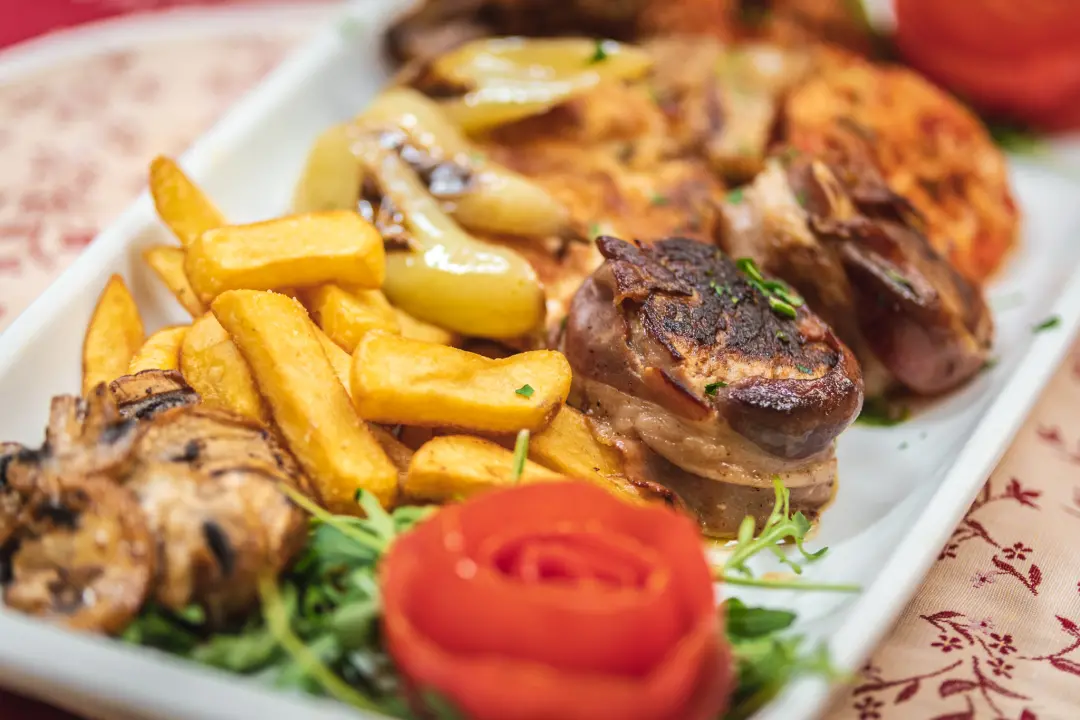 Ukusna spiza i vrhunski deserti čekaju vas u Antinom guštu! 