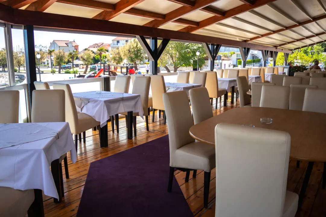 Vodički restoran Scala prava je gastro oaza: Ugrijte se njihovim domaćim jelima! 