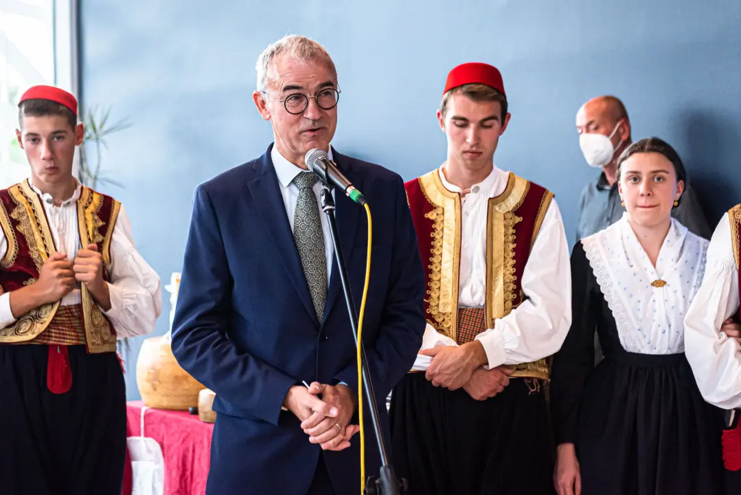 U Amadria parku otvoren Mediteranski sajam: Marijana Petir zaplesala linđo, a poseban hit je štand sa sirom Mercedes   