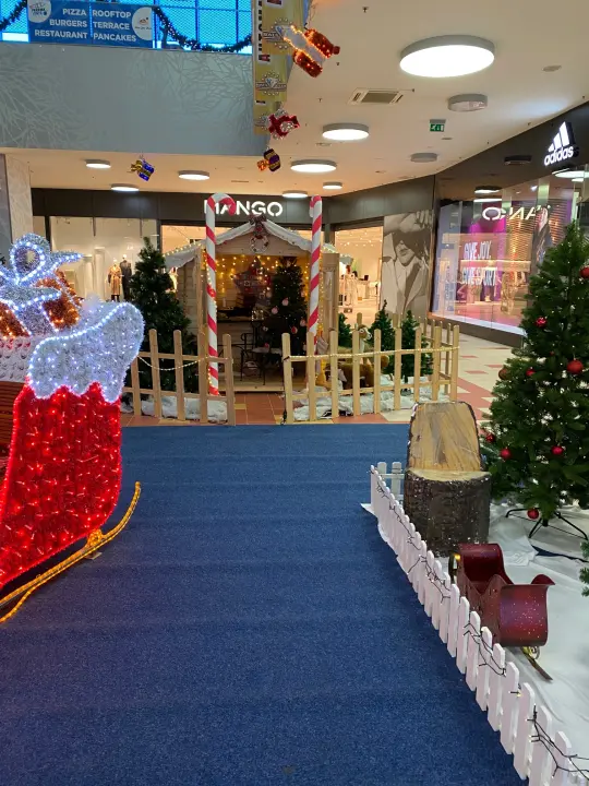 Doživite zimsku bajku u Dalmare centru!