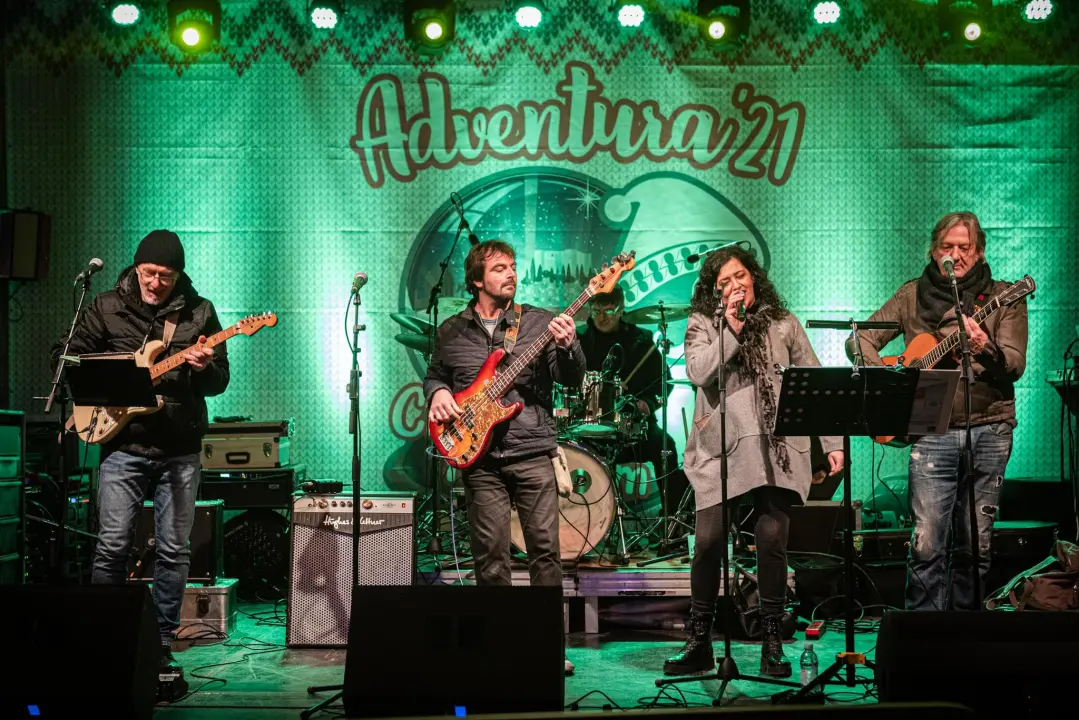 Odlični Bagatini pop, rock, soul, blues, funk &amp; jazz hitovima rasplesali cijeli Parkić