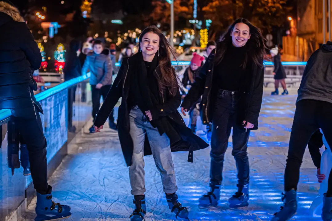 Odlični Bagatini pop, rock, soul, blues, funk &amp; jazz hitovima rasplesali cijeli Parkić