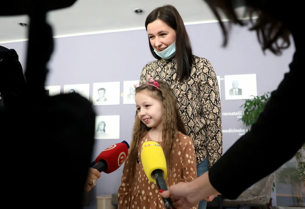 Nakon 16 operacija i pet mjeseci borbe s teškim ozljedama, mala Anđela konačno ide kući iz bolnice