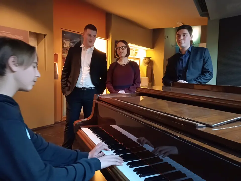 Solo pjevači šibenske Glazbene škole održali koncert u Muzeju