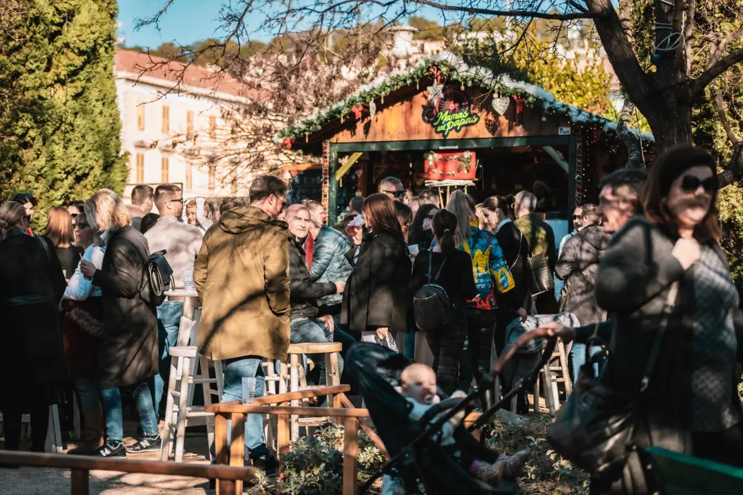  Šibenčani koroni u 'Dišpet' u podne slave Novu godinu u Đardinu 
