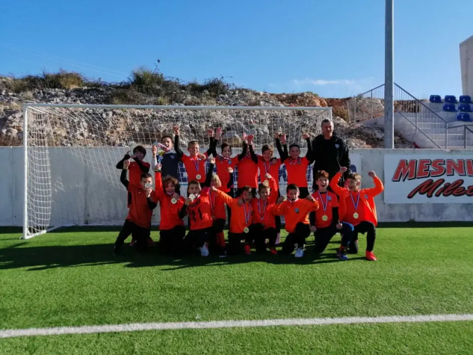 Proteklog tjedna održao se '17. Vodice Cup': Mladi nogometaši HNK Šibenika okitili se zlatnim medaljama 