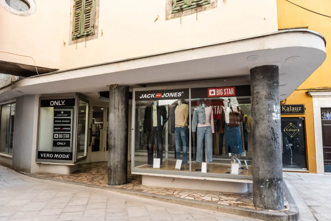 Opremite se novim komadima odjeće za proljetnu sezonu!