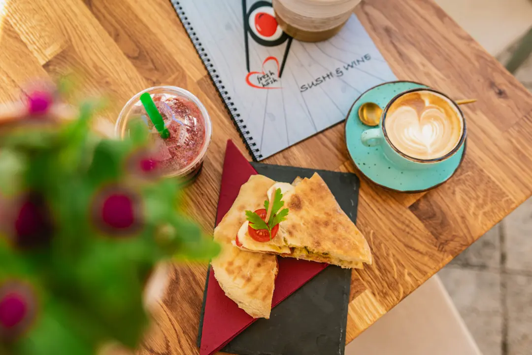 Provedite ljetne večeri u Fresh&amp;Hashu uz vrhunske koktele i poseban sushi!