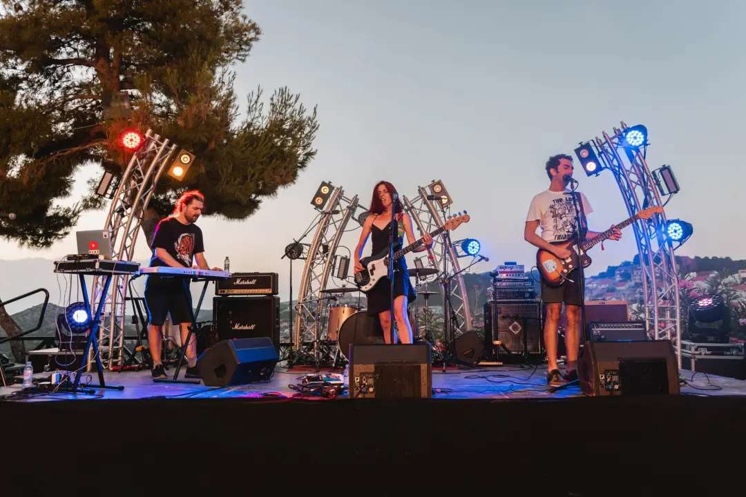 Let's Rock otvorio ljeto glazbenih festivala u Šibeniku: Pogledajte kako je sinoć bilo na Tvrđavi sv. Mihovila