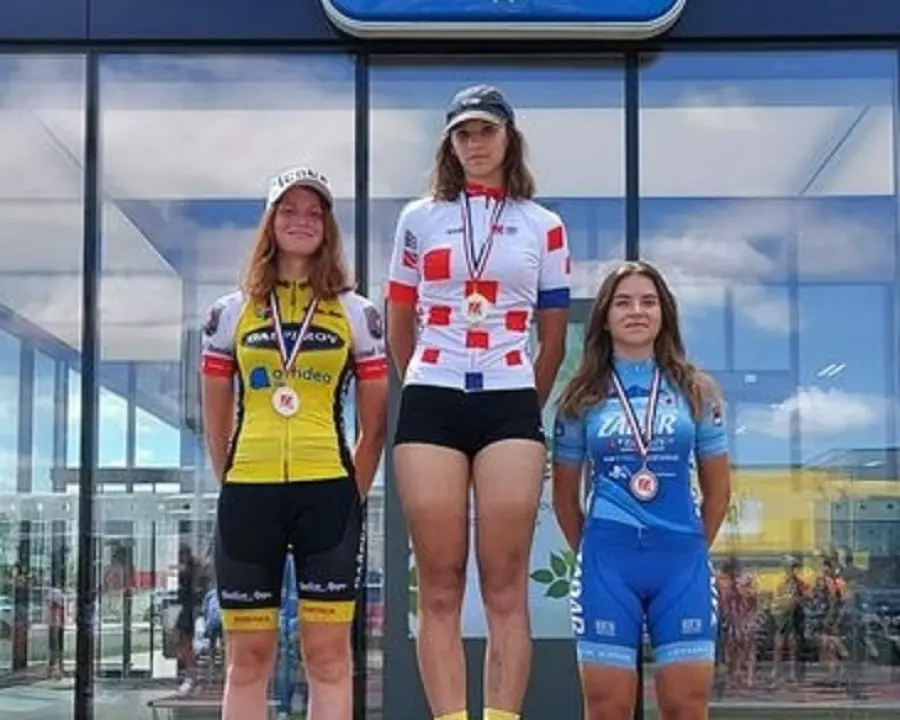 Članovi Fortice u cestovnoj utrci: Petra Čuklin srebrna, Mihovil Relja brončani
