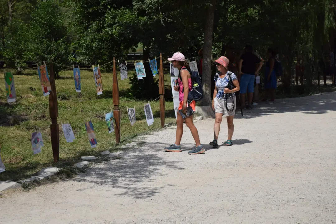 U NP Krka izložba likovnih radova u povodu devedesete godišnjice rođenja Zvonimira Baloga 