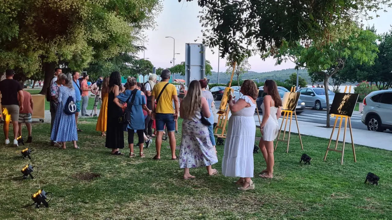Arsen više nije među nama, ali njegovo djelo živi: Fotografi pokazali kako oni vide 'Djevojku iz moga kraja'