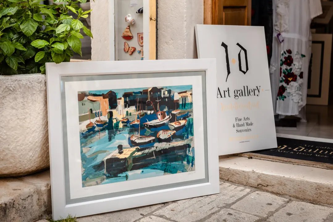 U Galeriju Juraj Dalmatinac stigle zimske kolekcije odjeće i jesenski popusti na slike 
