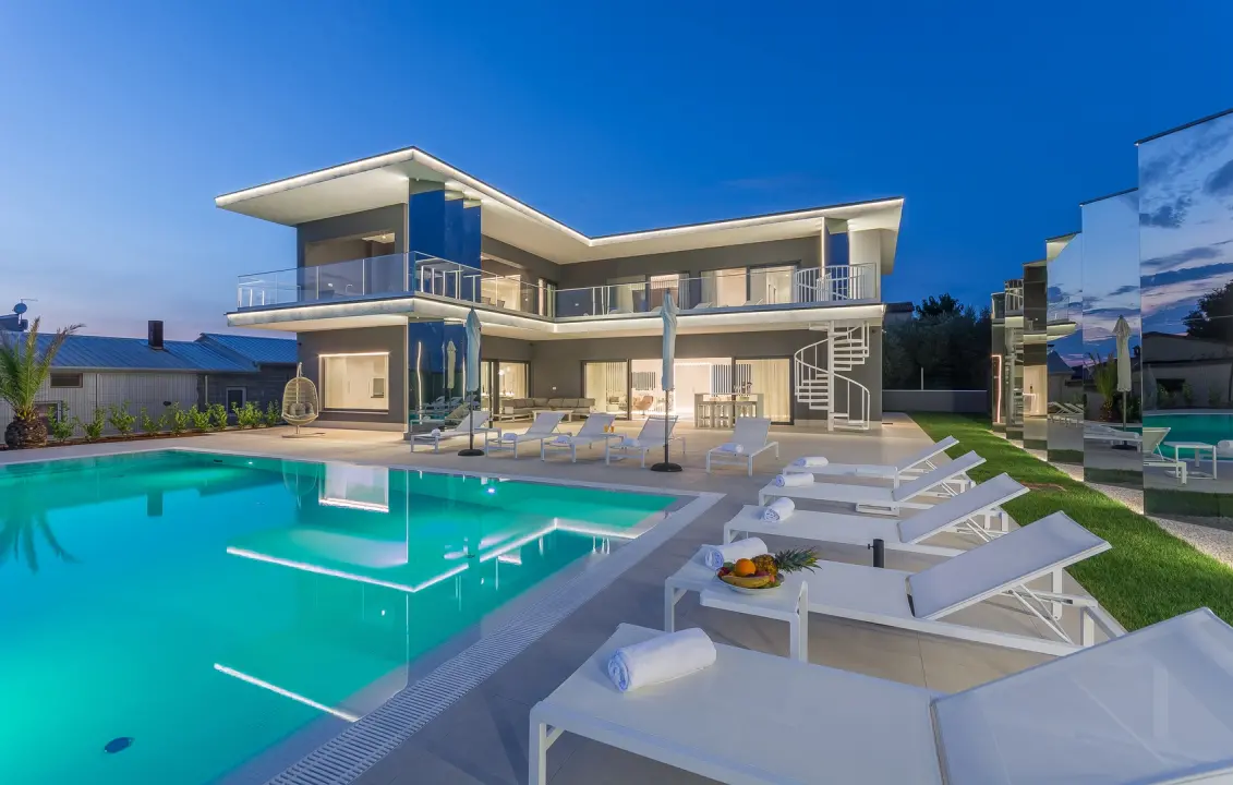 Oglasite svoje kuće za odmor na Adriatic Luxury Villas i spremni dočekajte sljedeću sezonu! 