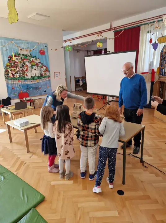 Inovatori posjetili djecu u vrtiću Vidici: 'Kad je baka po vrtu posipala otrovno gnojivo, ubila je mog ježa'