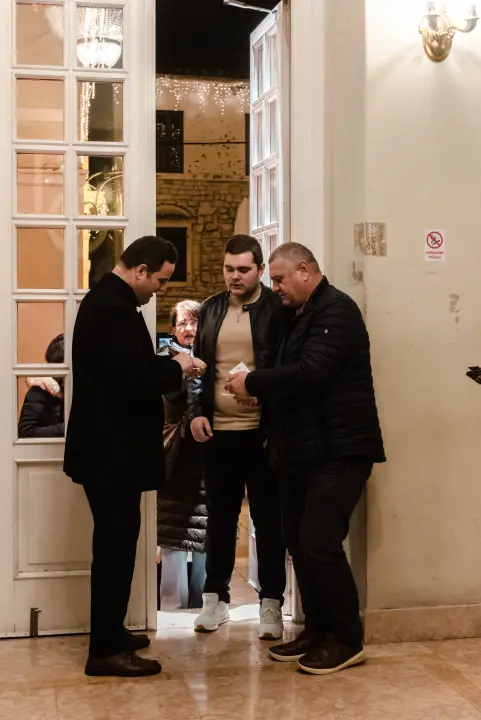 Održana premijera 'Halafatla': Predstava Borisa Svrtana okupila šibenske zaljubljenike u teatar