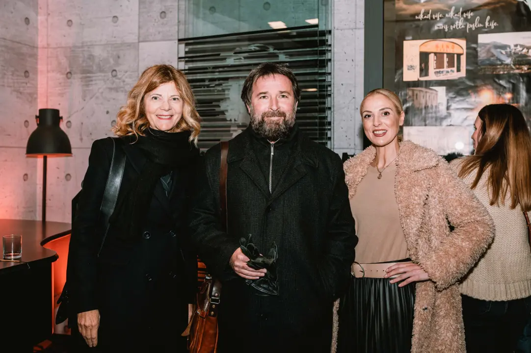 U Kući umjetnosti Arsen božićno druženje Tvrđave kulture: VR igre zaigrao i gradonačelnik!