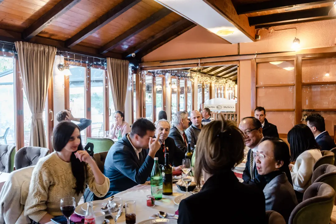 Provedite najromantičniji dan u godini u posebnom ozračju Konobe Brošćica! 