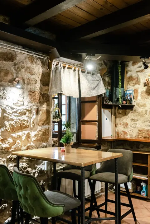 Provedite najromantičniji dan u godini u posebnom ozračju Konobe Brošćica! 