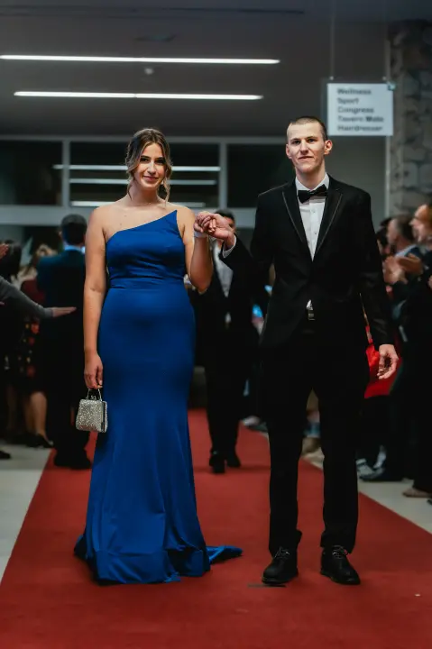 Pogledajte glamurozna izdanja maturanata Medicinske škole (1. dio)