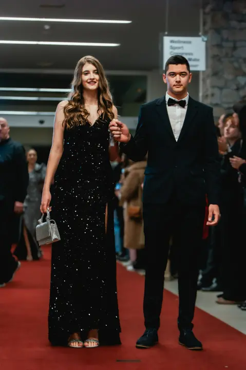 Pogledajte glamurozna izdanja maturanata Medicinske škole (2. dio)