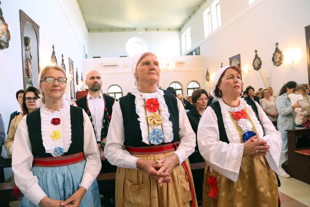 Svečano na Krapnju: Proslavljeno 500 godina od posvete crkve sv. Križa