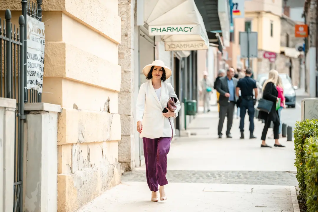Sređene sugrađanke pokazale trendi kombinacije savršene za proljetne dane 
