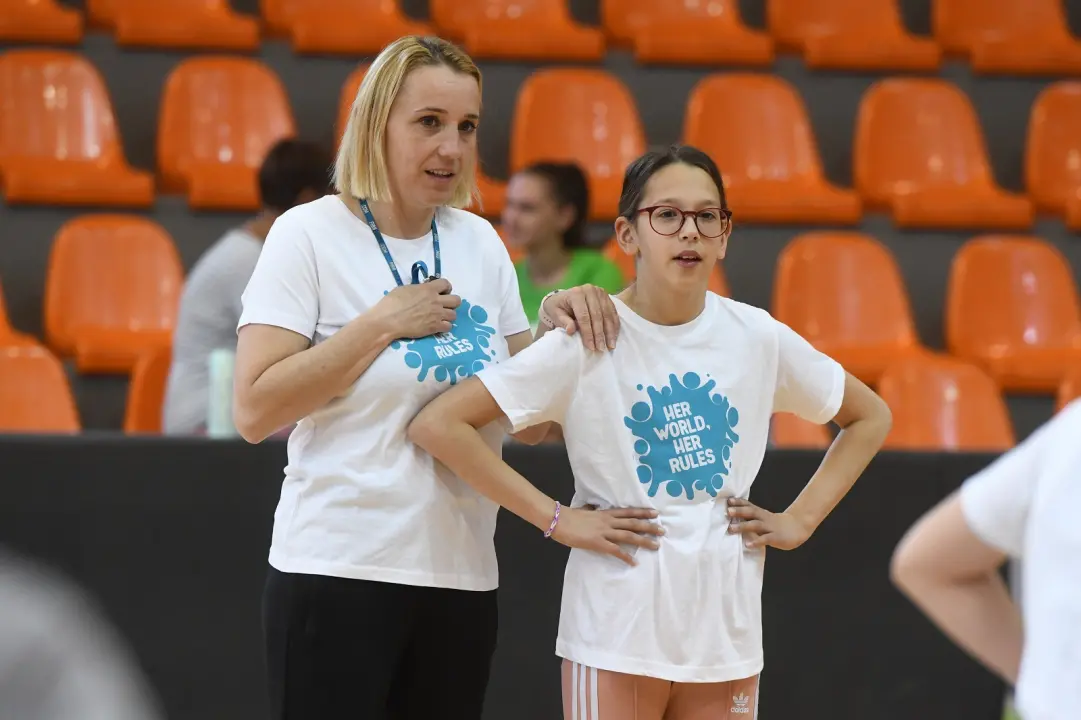 Uspješno održan projekt &quot;Njezin svijet, njezina pravila&quot;: 40 djevojčica se zabavljalo i učilo o košarci