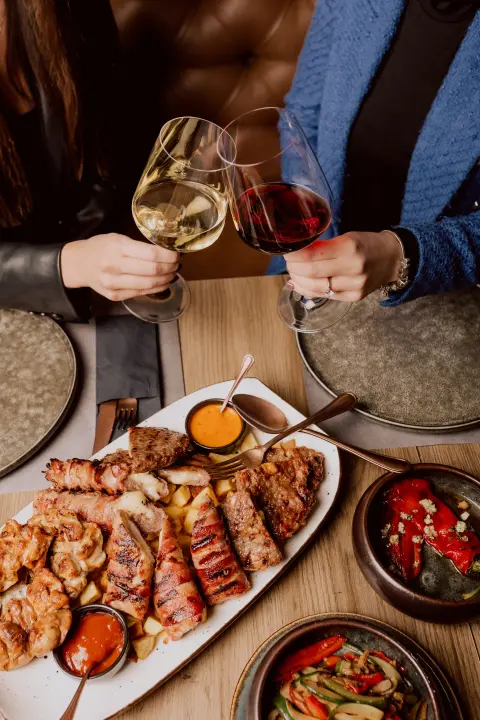 Isprobajte nenadmašne mesne plate u bistrou 'Kod starog'! 