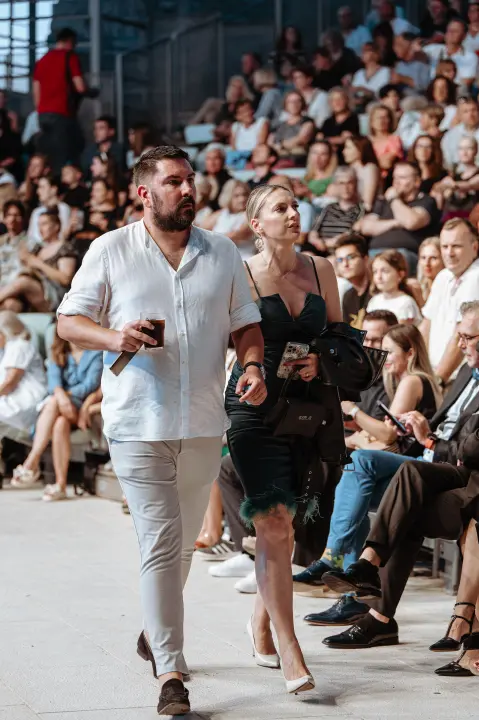 Maksim Mrvica impresivnim koncertom na tvrđavi sv. Mihovila potvrdio svoj zvjezdani status 
