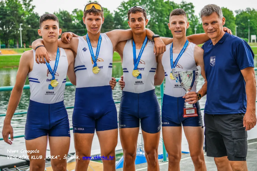 Veslači i veslačice VK 'Krka' sa 30. Hrvatskog veslačkog prvenstva se vratili s devet medalja  