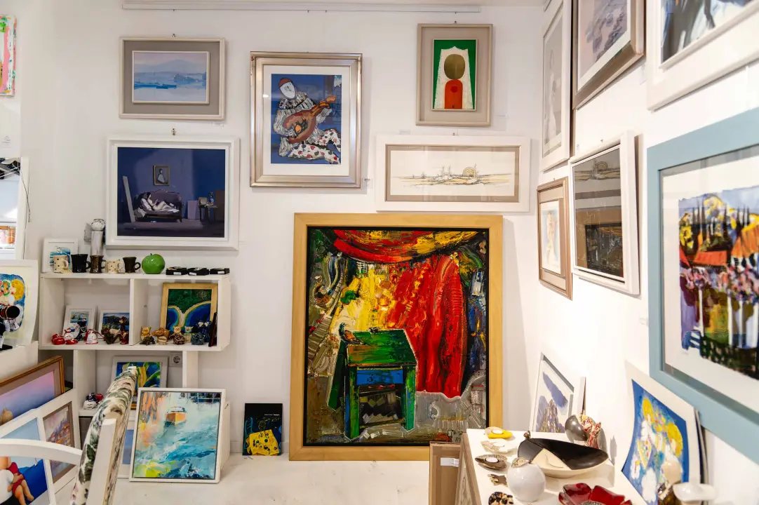 Ljeto u Galeriji Juraj Dalmatinac: Edo Murtić i Đuro Pulitika po odličnim cijenama!