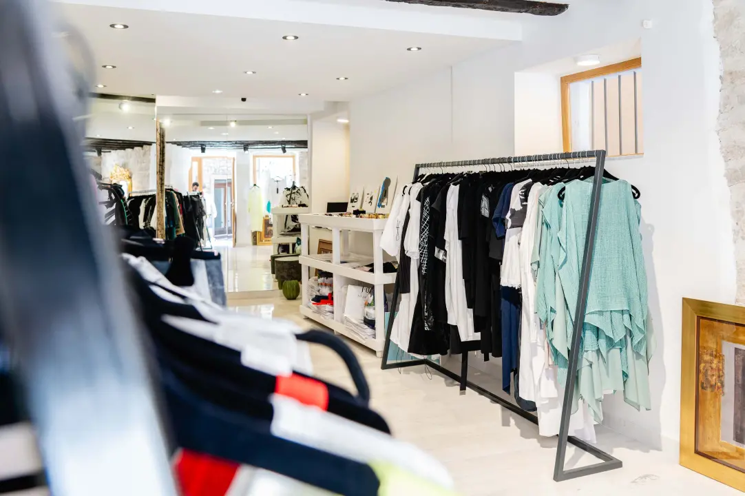 Ljeto u Galeriji Juraj Dalmatinac: Edo Murtić i Đuro Pulitika po odličnim cijenama!