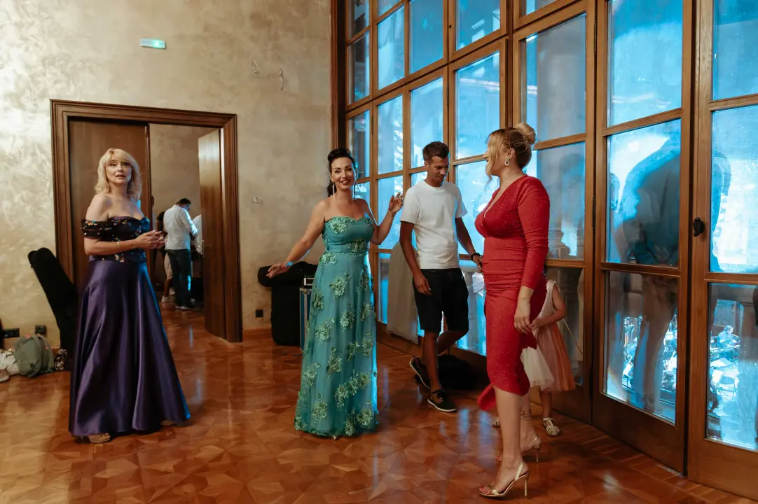 U Vijećnici uvijek zanimljivo: 'Osnovale smo klapu Oronule hostese, prijaviti ćemo se dogodine’
