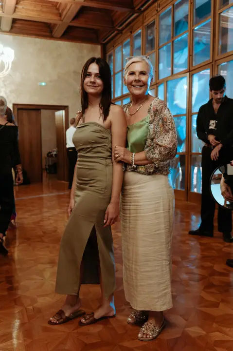 U Vijećnici uvijek zanimljivo: 'Osnovale smo klapu Oronule hostese, prijaviti ćemo se dogodine’