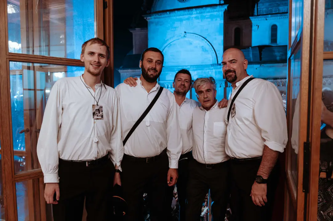 U Vijećnici uvijek zanimljivo: 'Osnovale smo klapu Oronule hostese, prijaviti ćemo se dogodine’