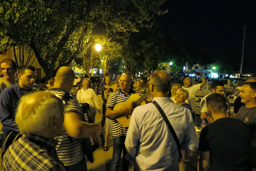 Pogledajte kako je bilo na tradicionalnoj Zatonskoj pidočijadi