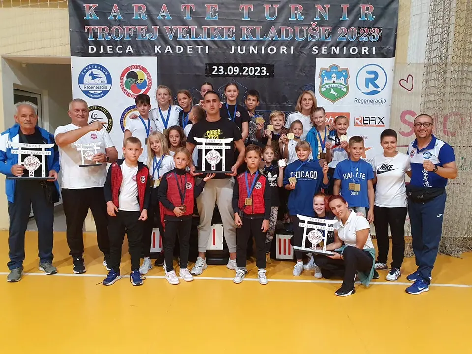 KK Okit Vodice opet najbolji: Iz Velike Kladuše se vratili sa 11 zlatnih medalja, tri srebrene i četiri brončane  
