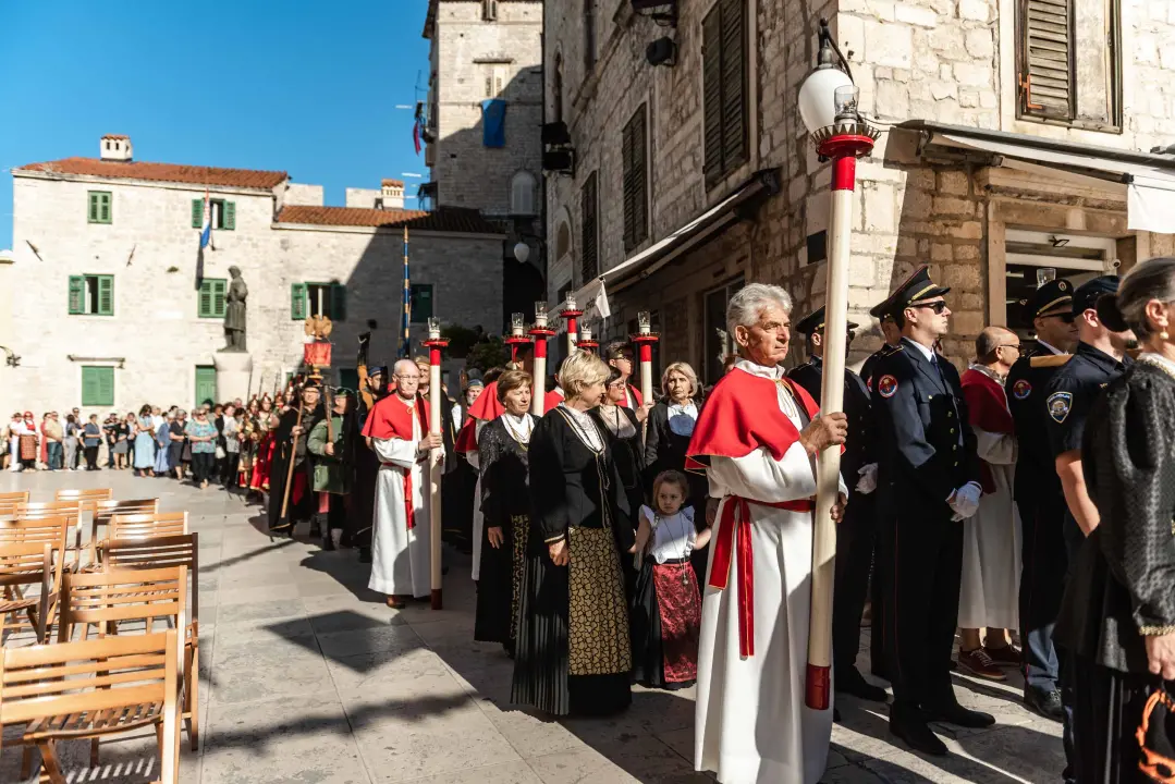 Misom i procesijom obilježen Dan grada i blagdan sv. Mihovila