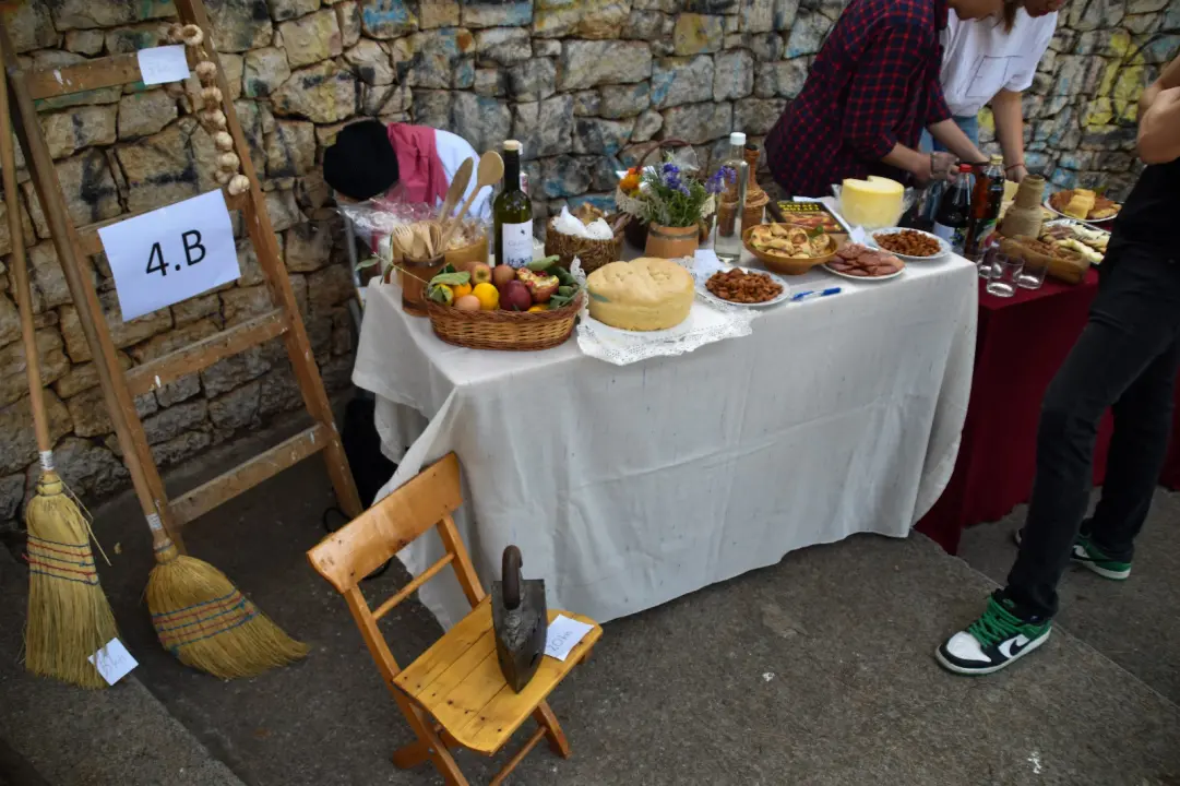 U gimnaziji održani Dani kruha, dio hrane donirali i šibenskoj pučkoj kuhinji