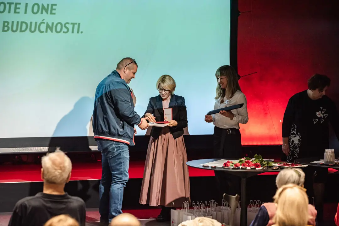 Svečanost Crvenog križa u Arsenu: 'Za krv se nikad neće naći adekvatna zamjena'