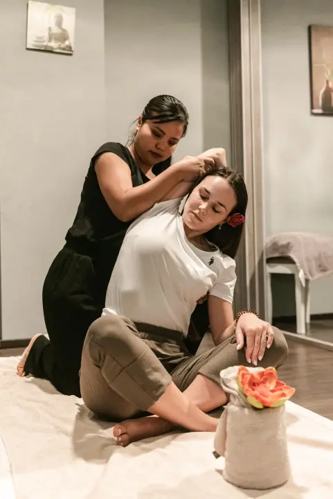 Iskoristite akciju i razveselite svoje bližnje poklon bonom u Asian Massage Studiju! 