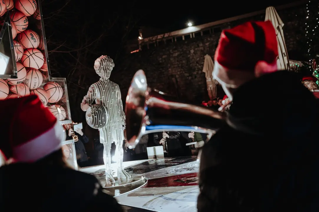 Šibenska narodna glazba promenadom razveselila Šibenčane