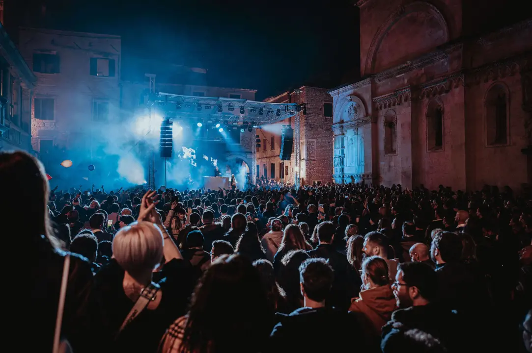  Vanserijskim koncertom Parova Stelara Šibenik uplesao u novogodišnji vikend!  
