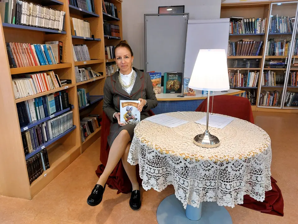 Knjižničarka Marina Šimić jedna je od onih zbog kojih je šibenska Knjižnica djeci ugodno mjesto za učenje i igru 