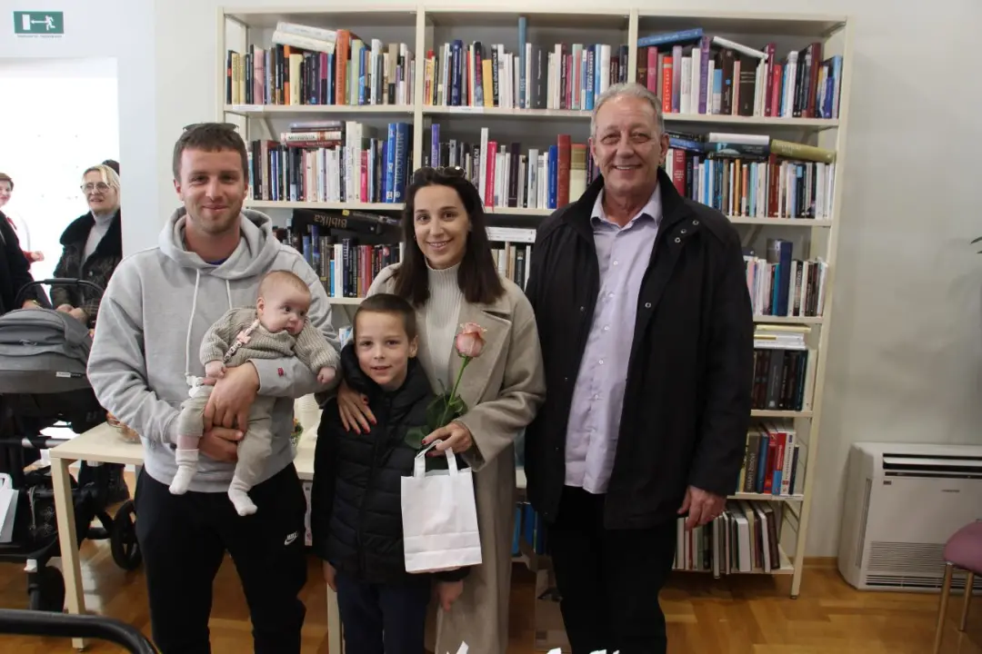 U Vodicama održano primanje roditelja novorođene djece: 'U posljednjih nekoliko mjeseci rođeno 38 djece'